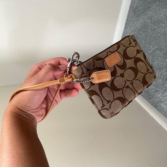 Coach Wristlet - Used Once! - Picture 4 of 4